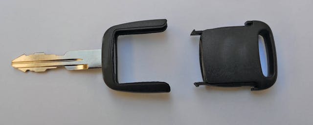 Two-piece clonable key