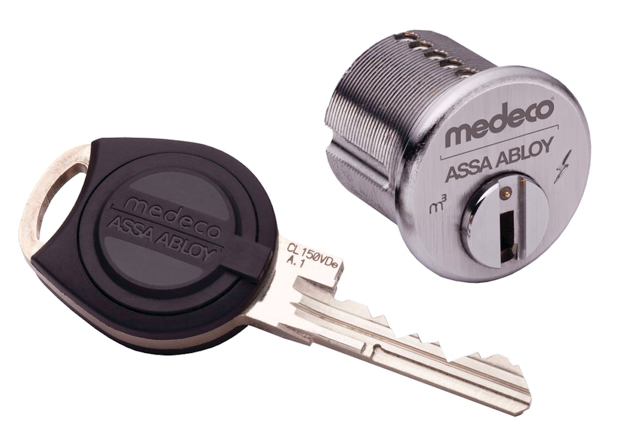 Medece Logic M3 key and cylinder