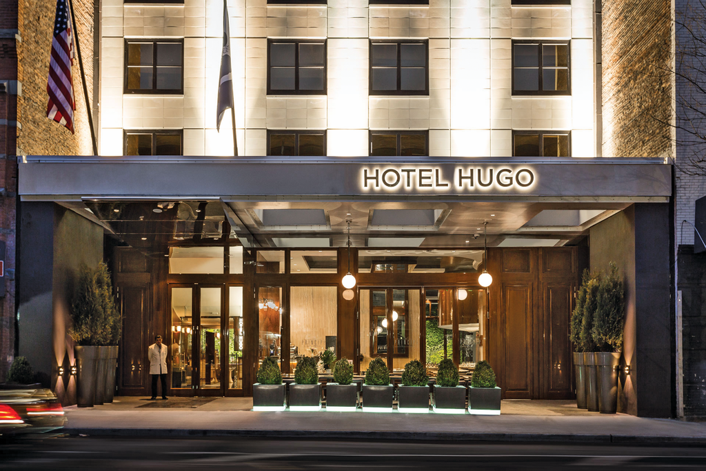 Main entrance, Hotel Hugo