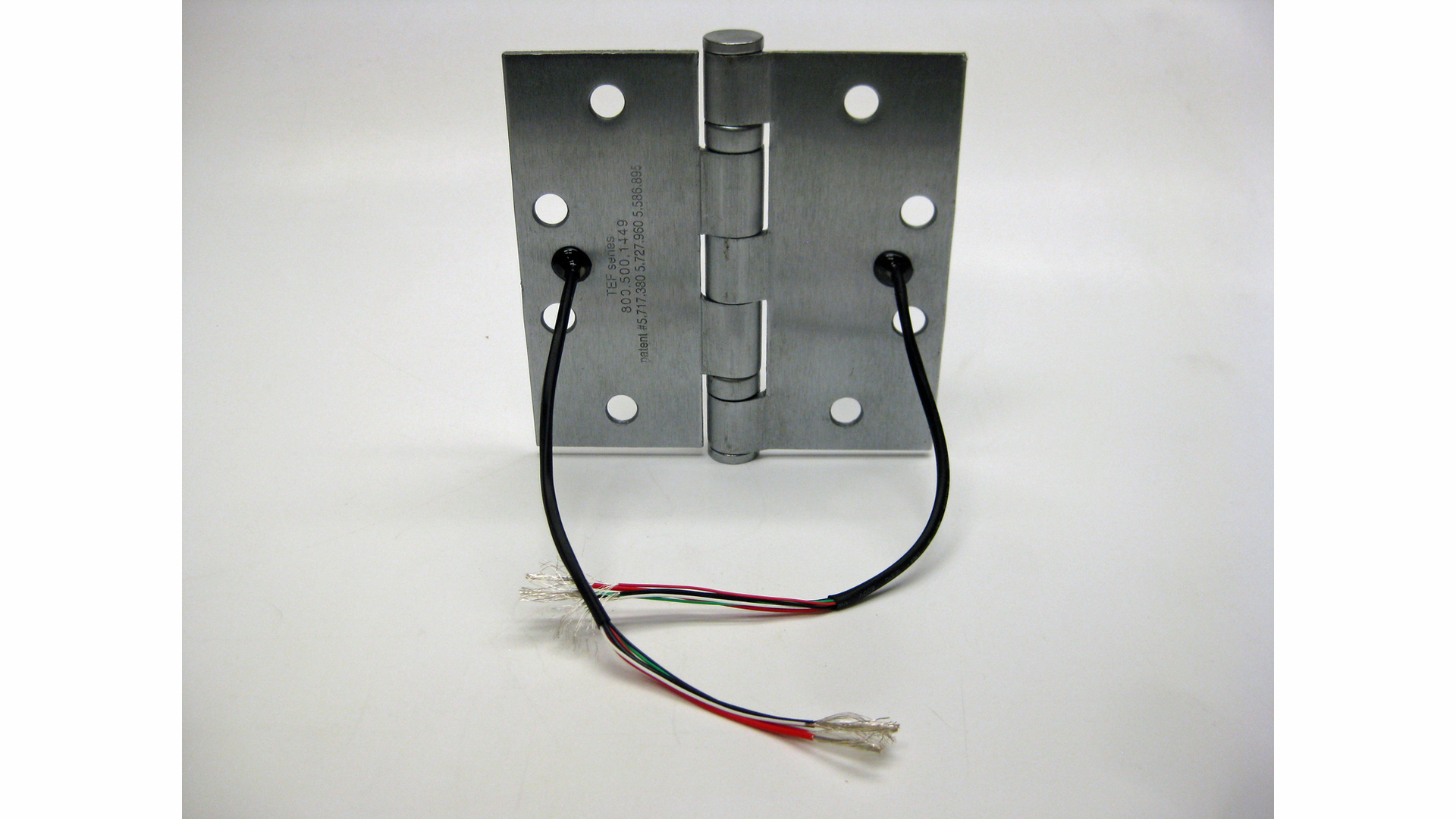 Marray Power Transfer Hinge