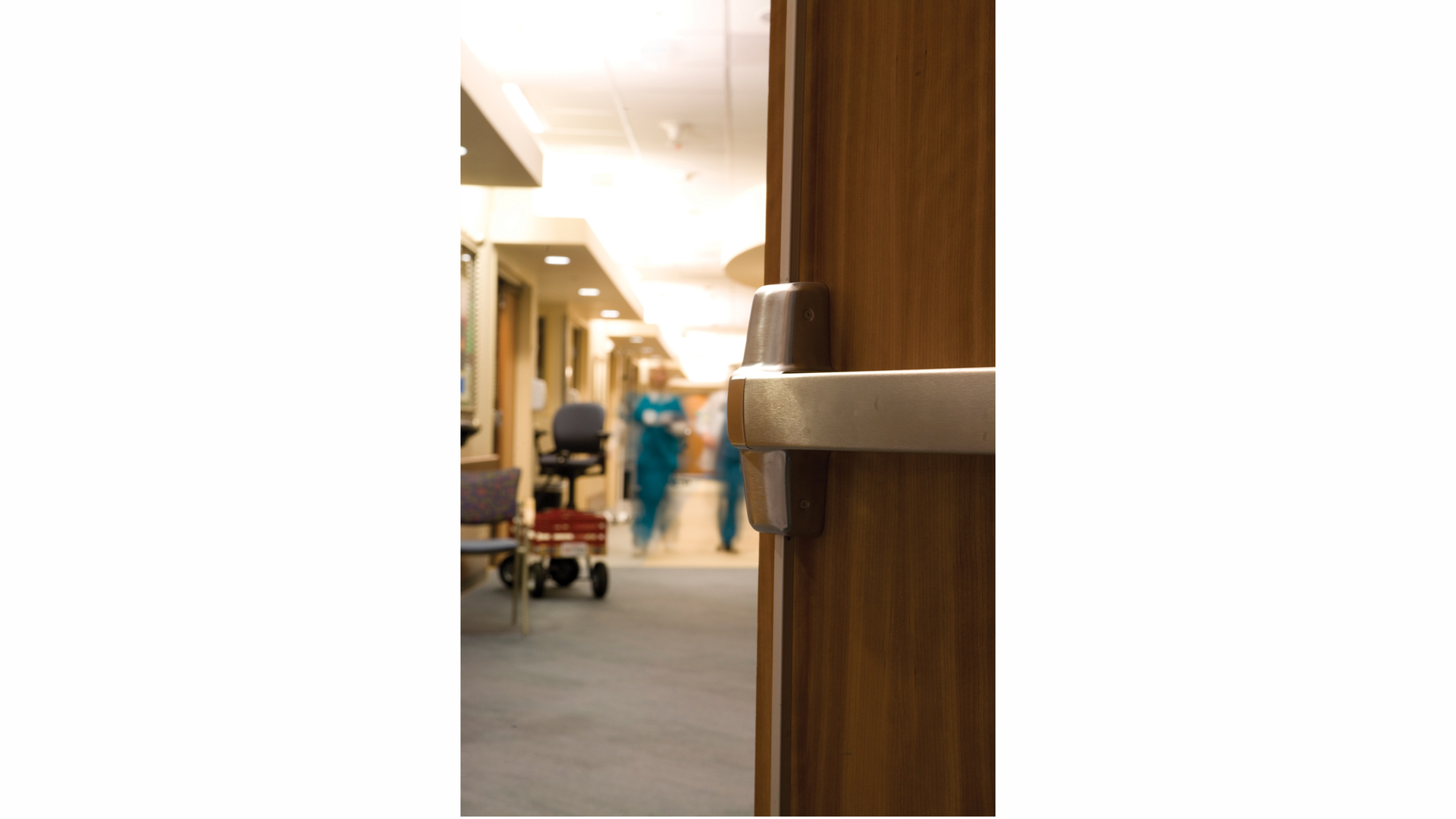 Von Duprin quiet exit device in hospital