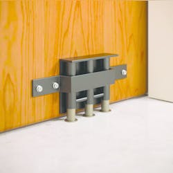 Floor lock, example of non-compliant barrier device Floor lock, example of non-compliant barrier device