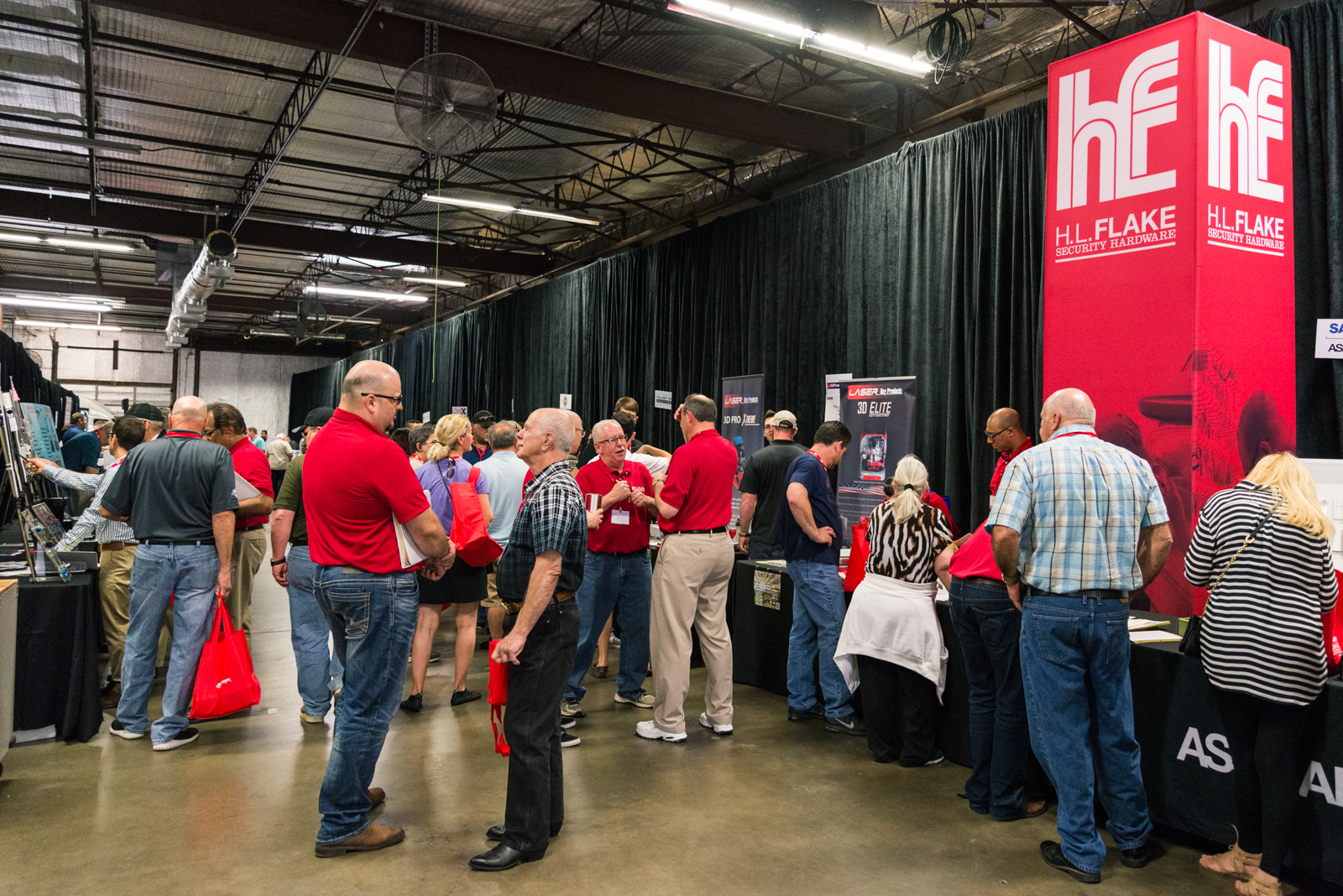 Record attendance at the 2017 HL Flake tradeshow