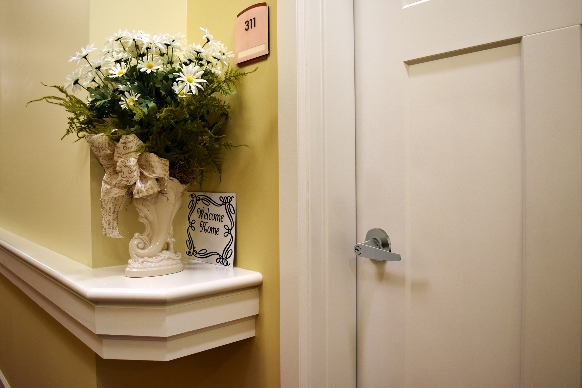 Hager 3300 August keyed leverset. Cylinders are brass 5-pin keyed for the Schlage C keyway.