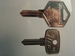 Original key blank and Ilco replacement Original key blank and Ilco replacement