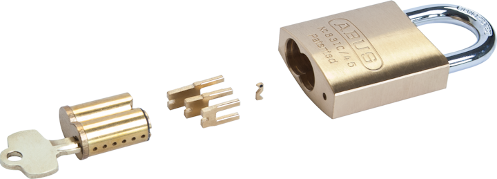 Uses For Interchangeable Core Padlocks Locksmith Ledger