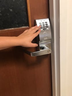 Convenient entry by PIN Convenient entry by PIN