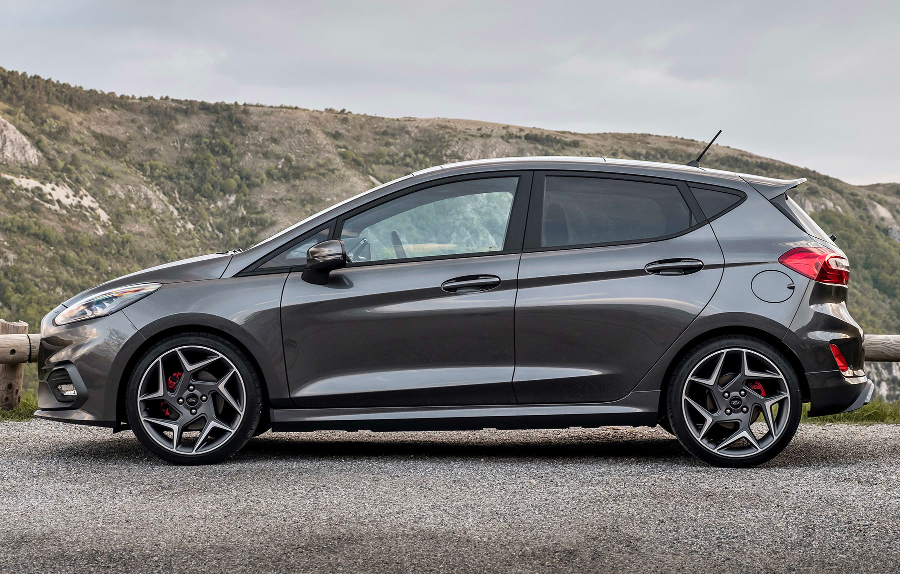 Image 1: 2021 Ford Fiesta