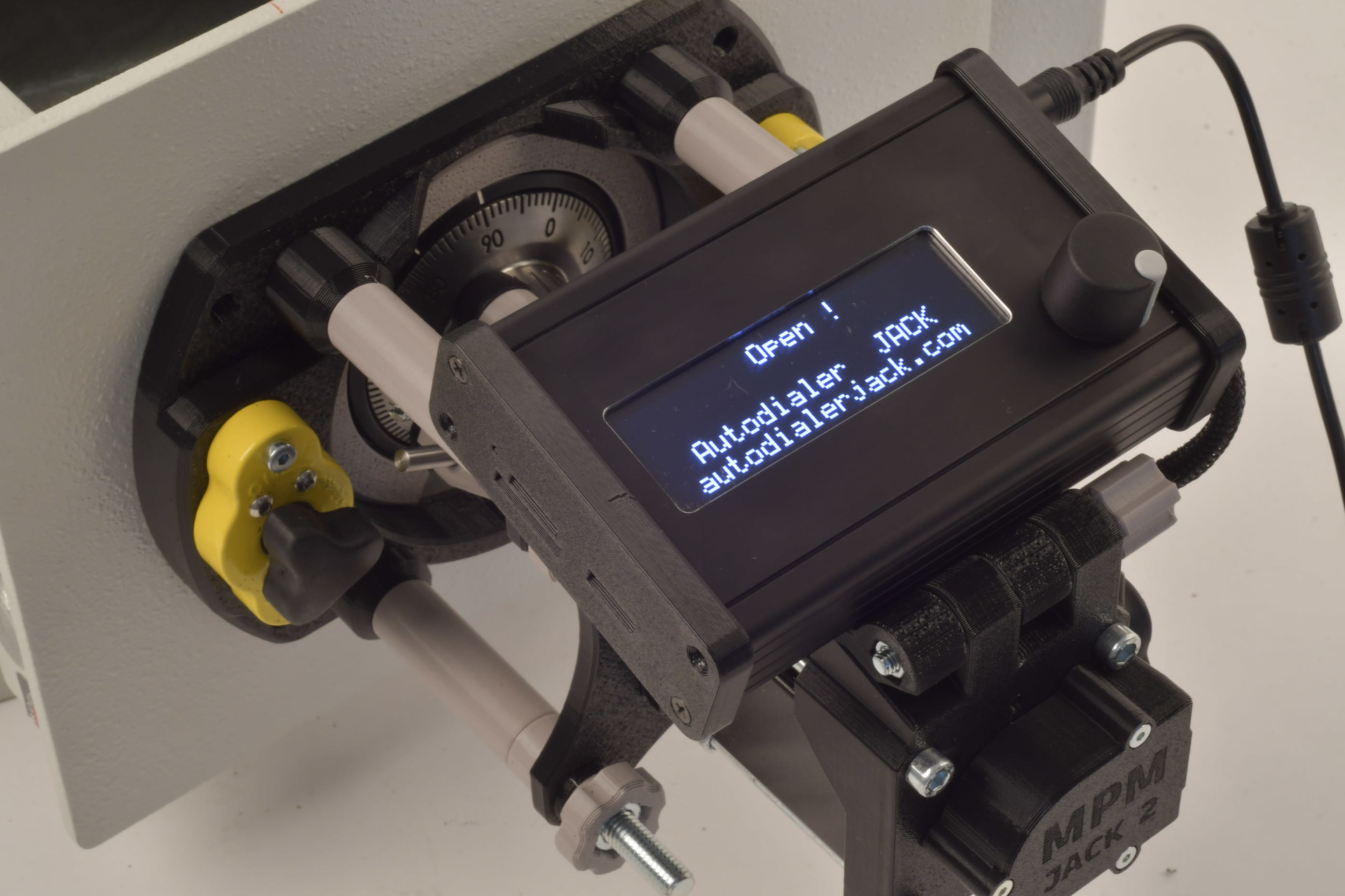 The Autodialer JACK PRO by MPM Lock Decoders