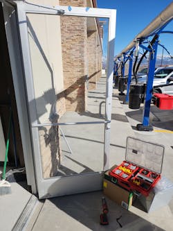 Photo 1. Blank canvas Photo 1. Blank canvas