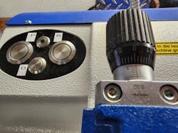 Photo 1. The Börkey Rexa 5 has a LED indicator light that engages when the depth adjustment button is pressed. Photo 1. The Börkey Rexa 5 has a LED indicator light that engages when the depth adjustment button is pressed.