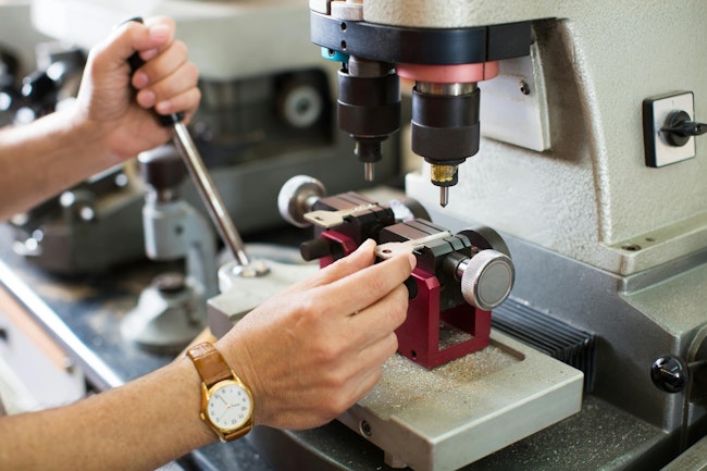 693350f2e36e5836f7b8ecd2 Dreamstime Xl 70409857