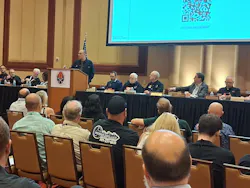 Lee Odess addresses the ALOA membership