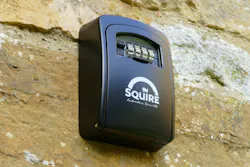 6ad0fa8f626adb45ebd5c29b Squire Keykeep